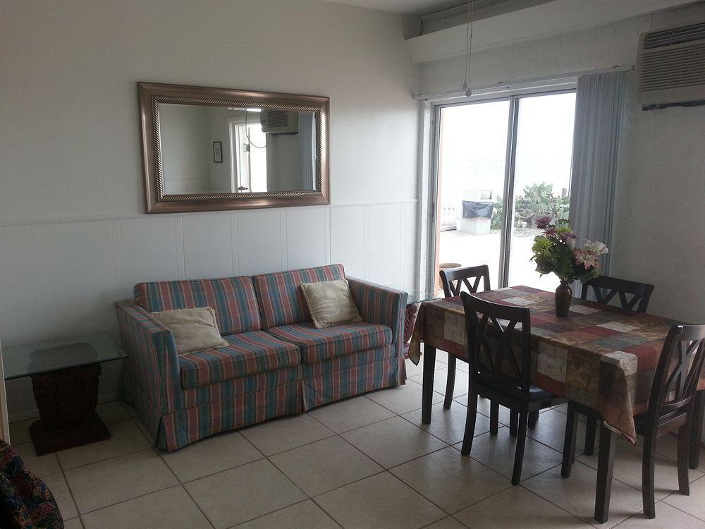 Bleu Beach Resort Indialantic Extérieur photo